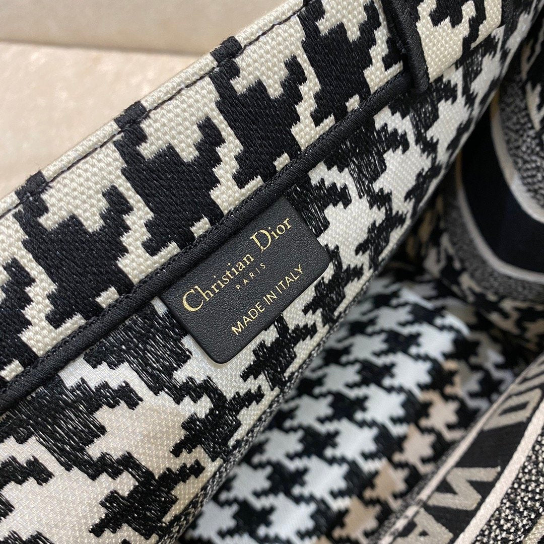Top Quality MeTop Qualityum Book Tote Black Macro Houndstooth Embroidery, Blue, For Women Womens Handbags, Shoulder Bags, 36cm CD M1296ZTQT_M911