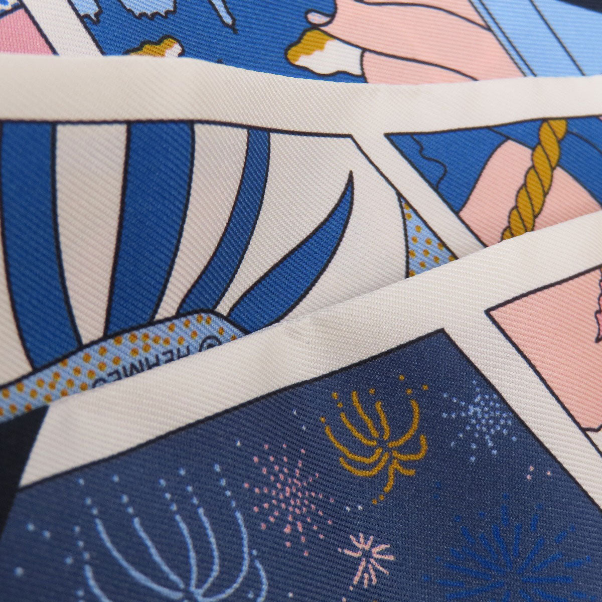 HERMES scarf silk white Twilly Women  d