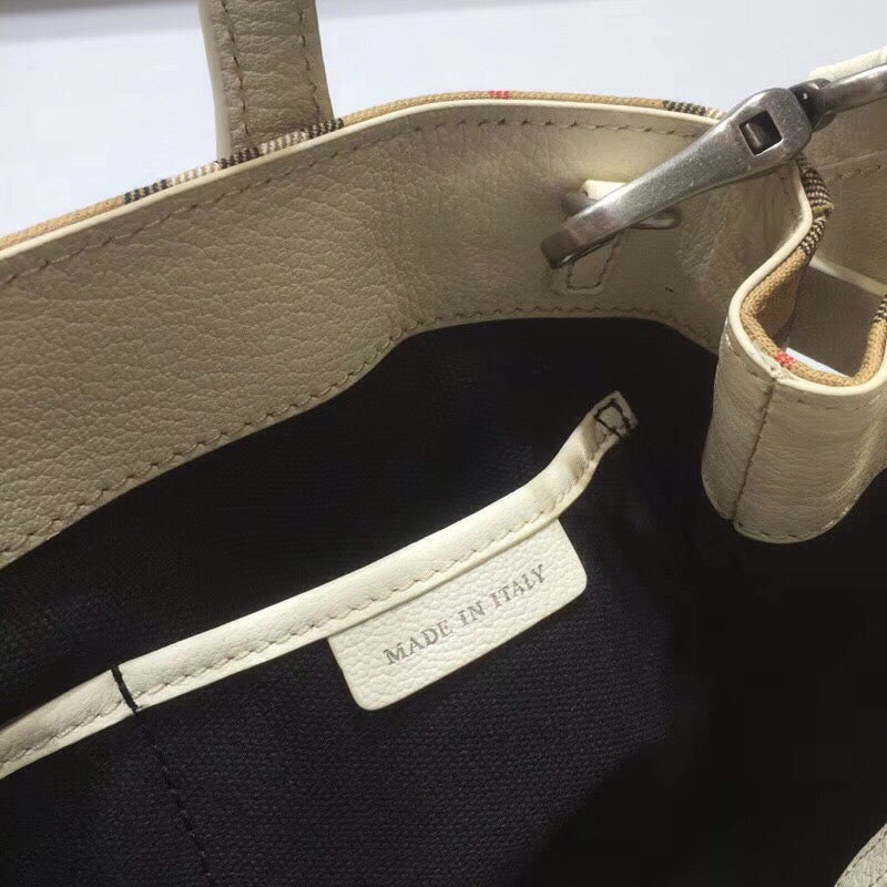 Top Quality Small Banner  Check And Tote White For Women, Women’s Bags 10.5in/26cm