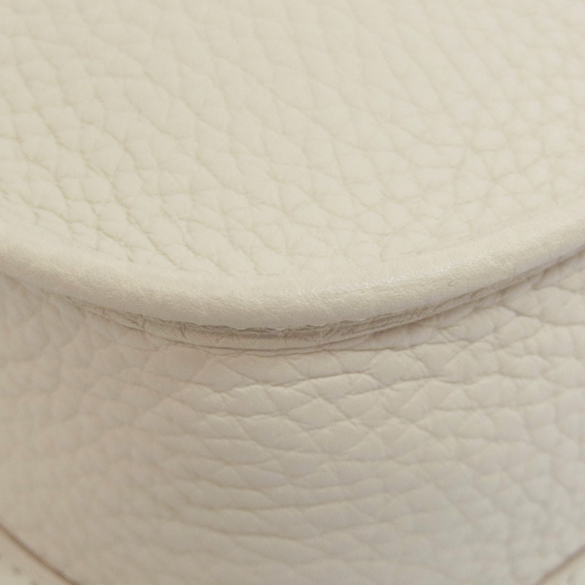 HERMES Shoulder Bag Taurillon Clemence white Evelyn TPM Amazone SilverMetal Women  d