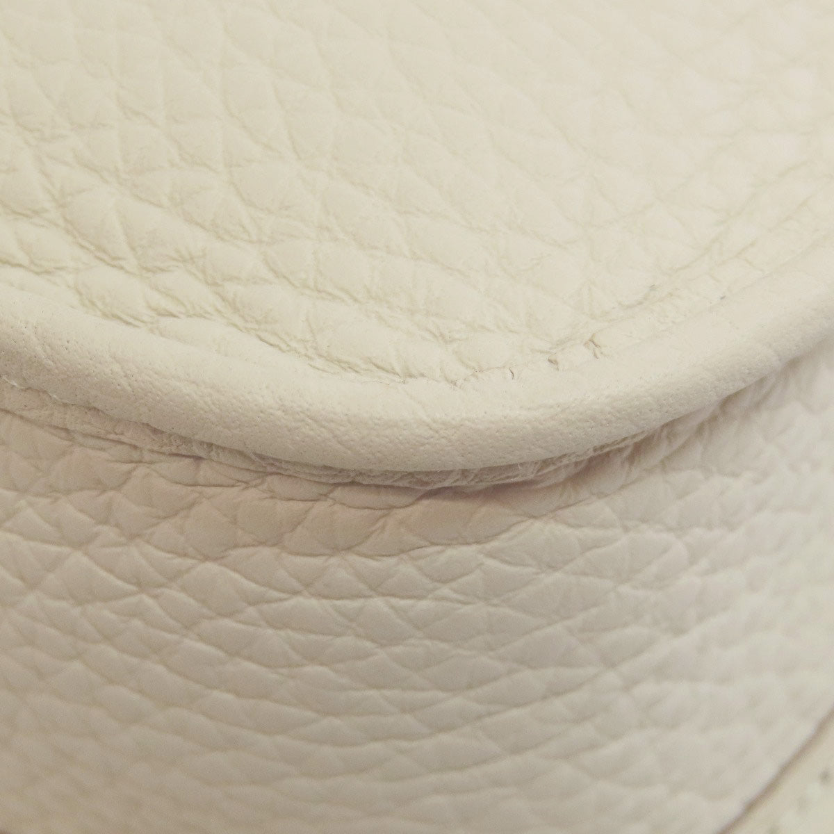 HERMES Shoulder Bag Taurillon Clemence white Evelyn TPM Amazone SilverMetal Women  d