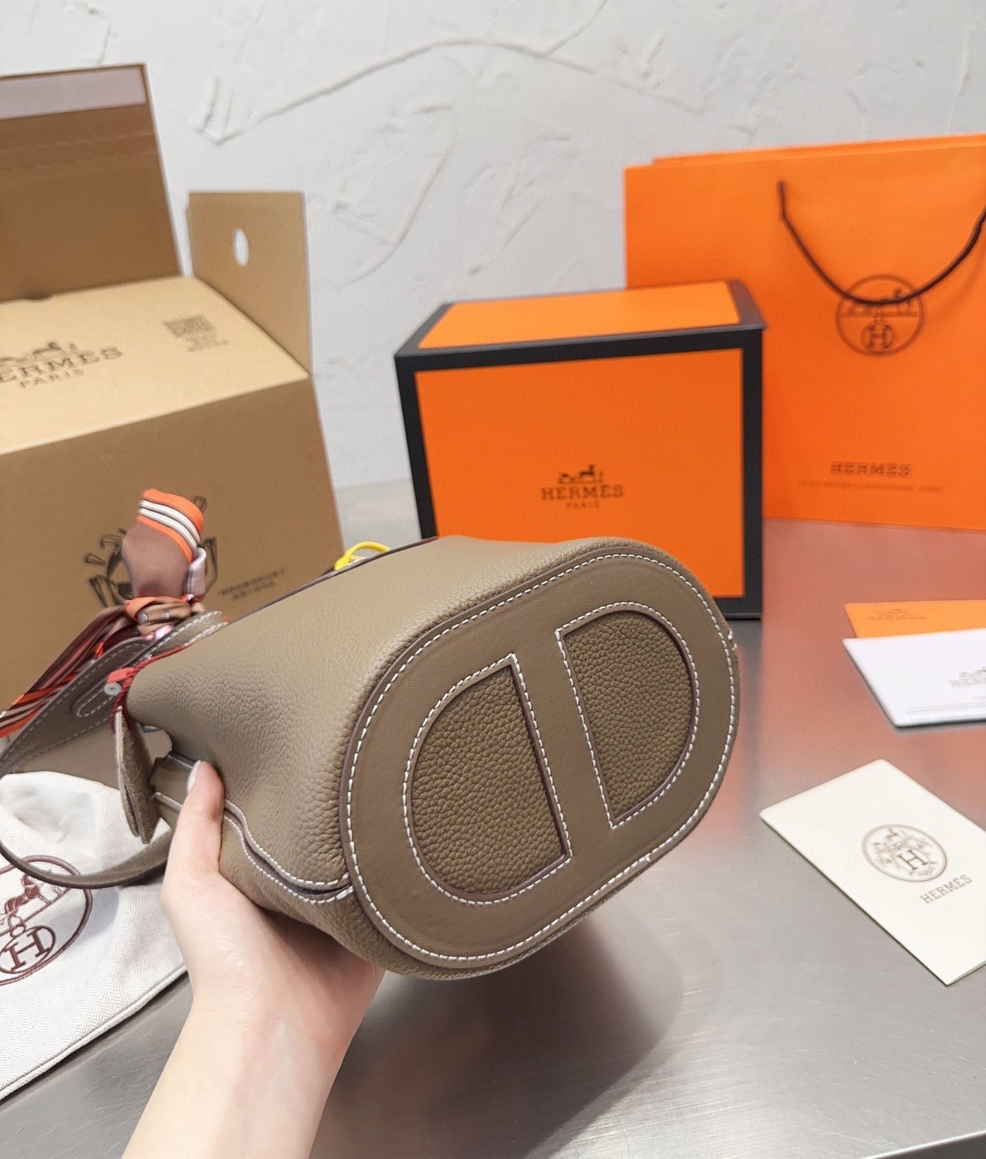 EN - New 1:1 rep  Bags HM 135