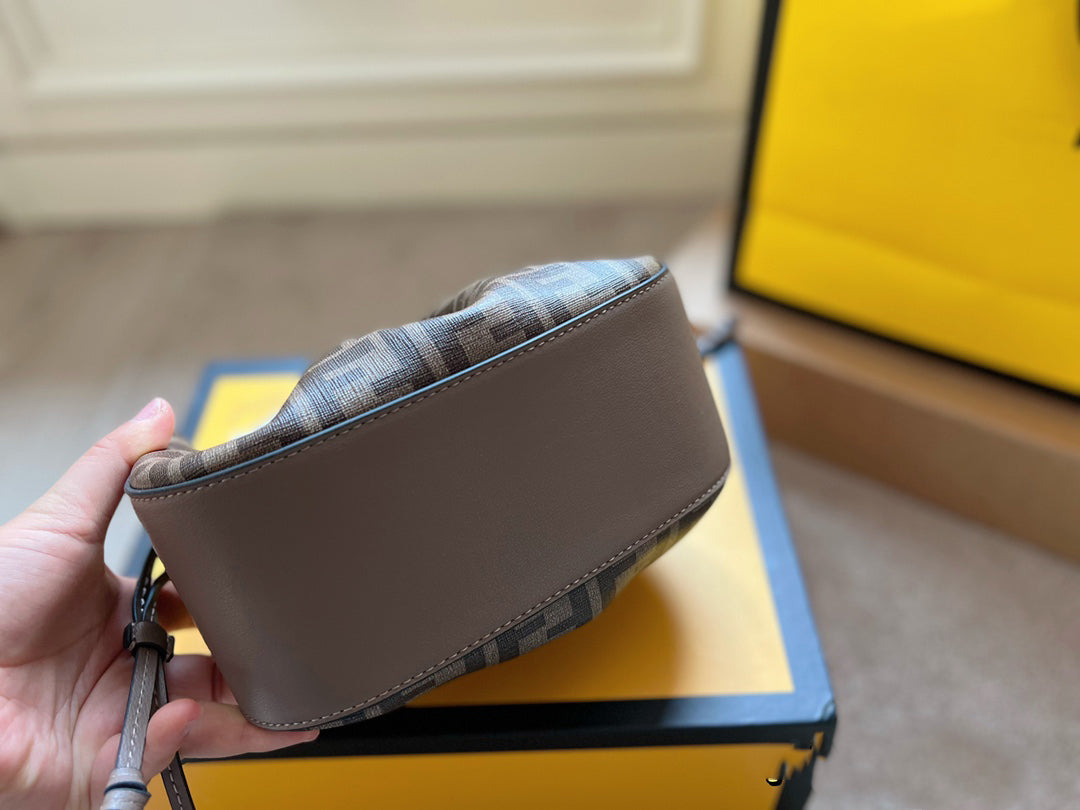 EN - New 1:1 rep  Bags FEI 248