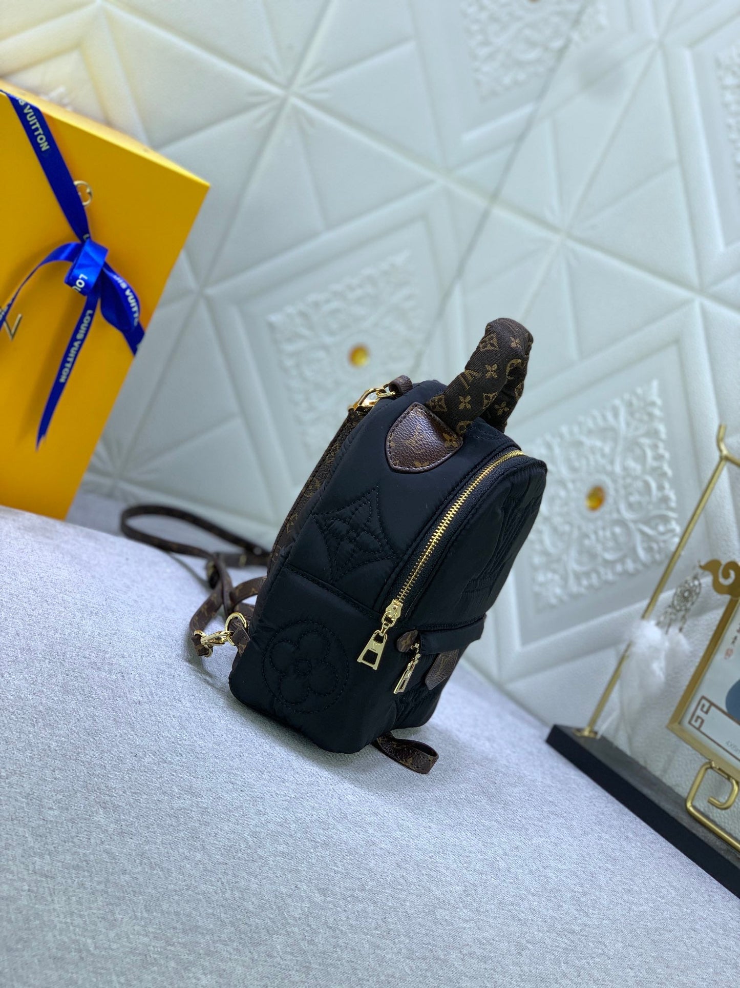 EN - New 1:1 rep Bag LUV 641