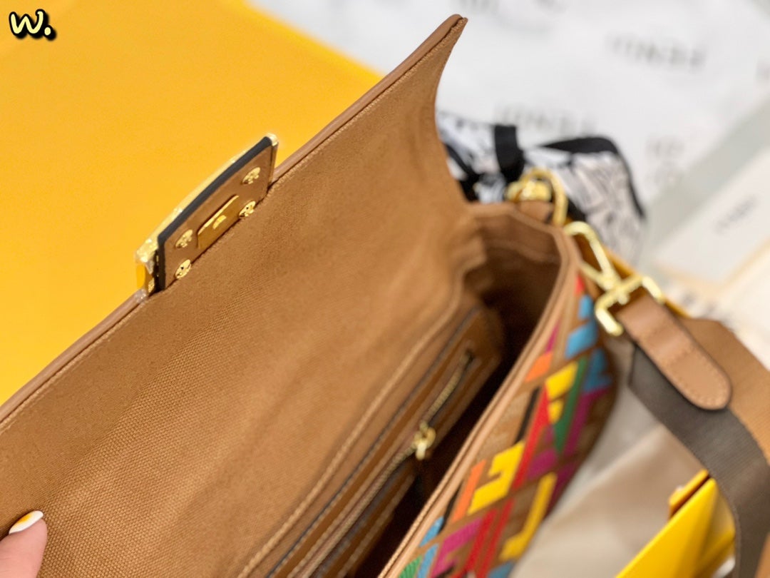 EN - New 1:1 rep  Bags FEI 239