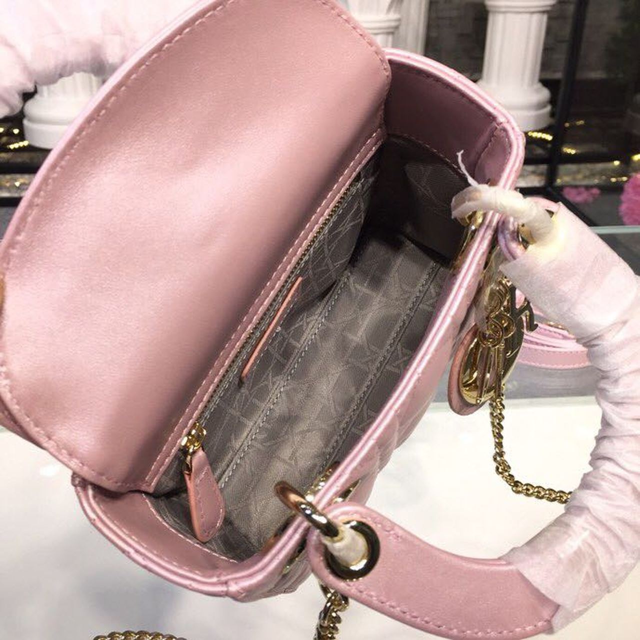 Top Quality Mini Lady Cannage Quilted Bag with Chain Gold Toned Hardware Pink For Women 6.5in/17cm CD