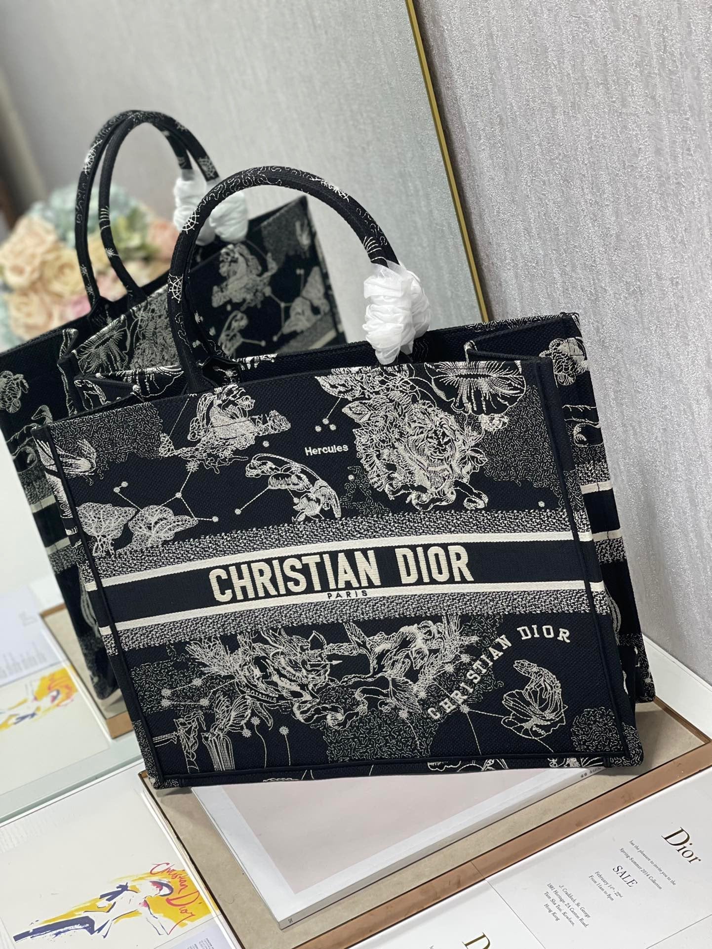 Top Quality Large Book Tote Black And White, For Women, Womens Handbags 16.5in/42cm CD