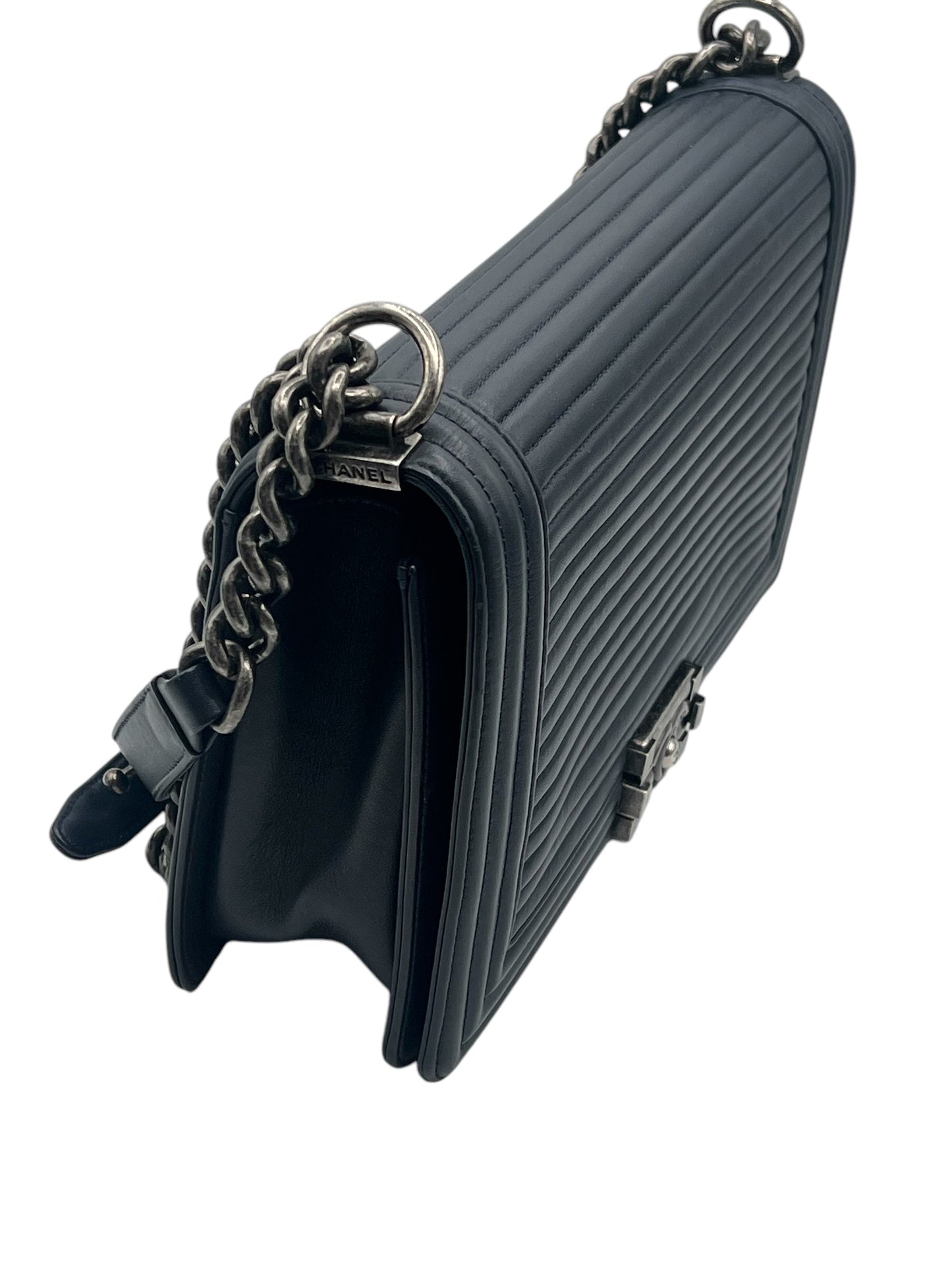 Chanel - sac boy cuir bleu marine