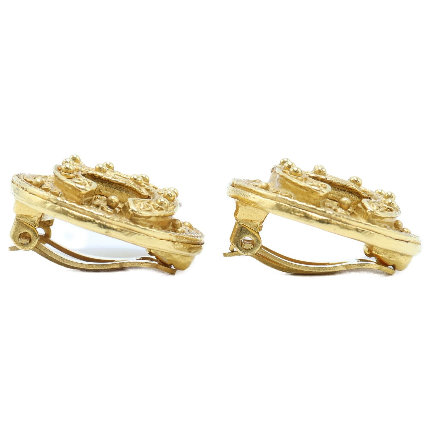 Chanel Coco Mark Leaf Round Earrings