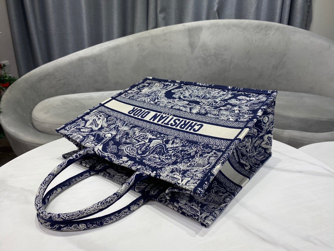 Top Quality Large Book Tote Blue Multicolor, For Women, Womens Handbags 16.5in/42cm CD M1286ZRGO_M928