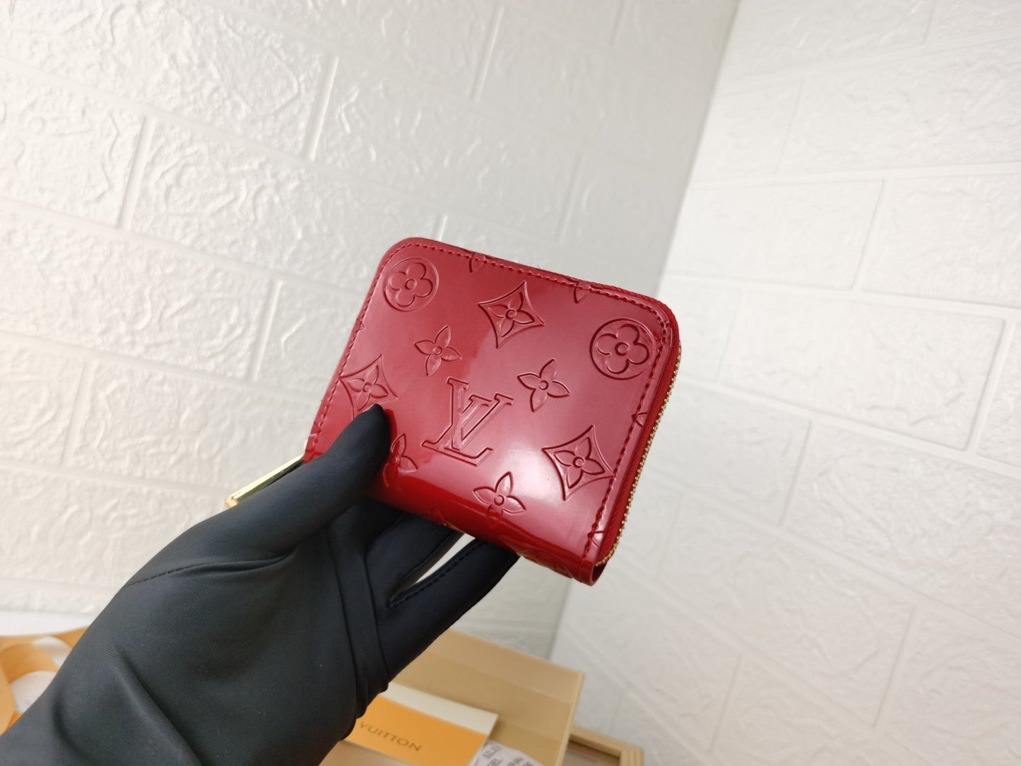EN - New 1:1 rep  Wallet LUV 120