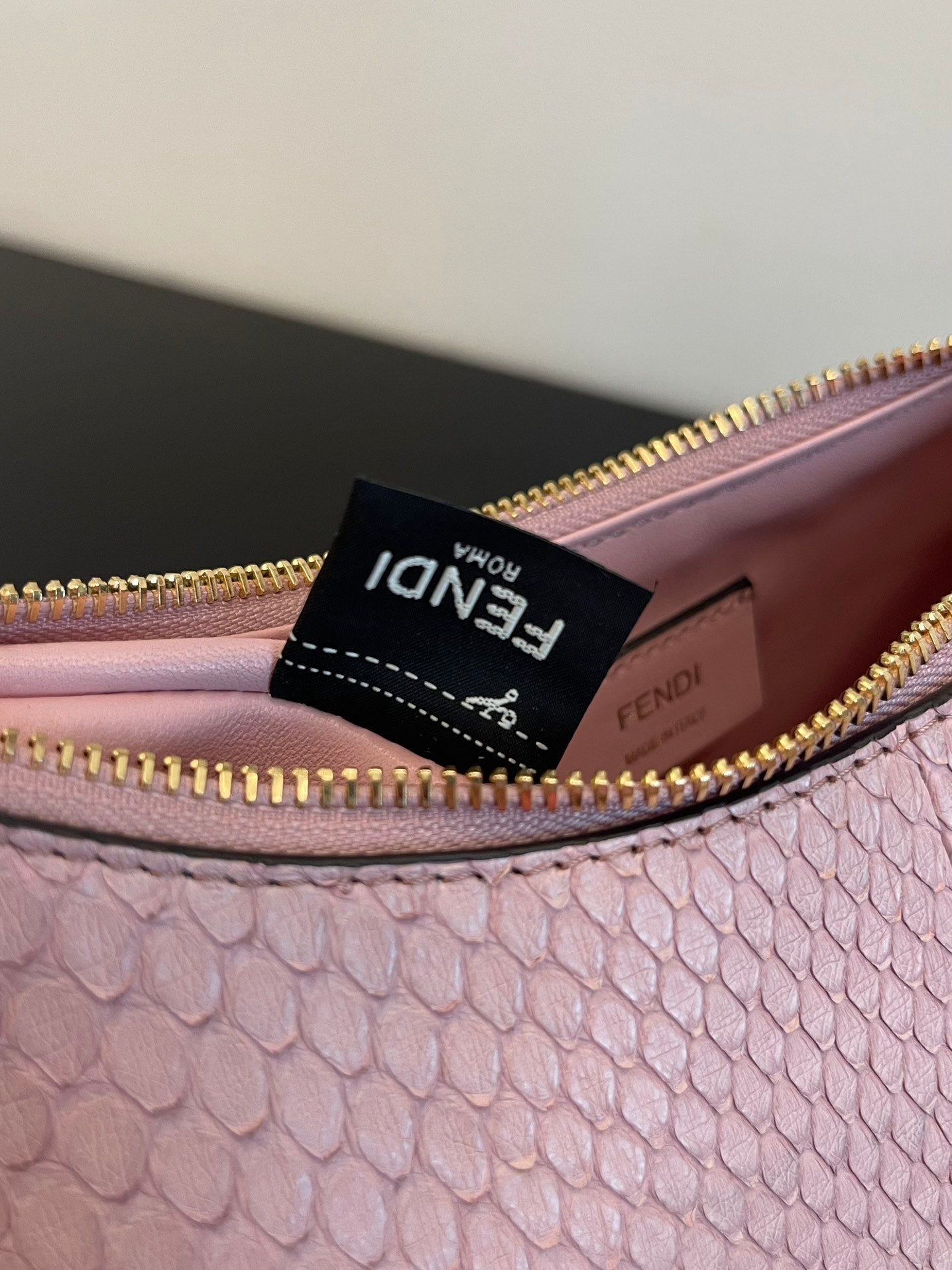 Top QualityTop Quality Top QualityTop Qualitygraphy Pale pink Python Small Bag For Woman 29cm/11in 8BR798AHN2F1HKJ
