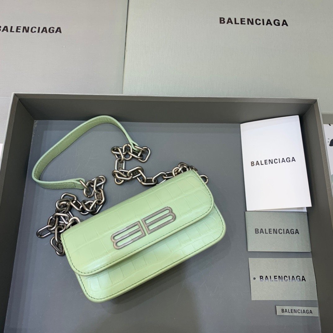Top Quality Gossip Small On Chain Shoulder Bag Light Green, For Women,  Bags 7.4in/19cm