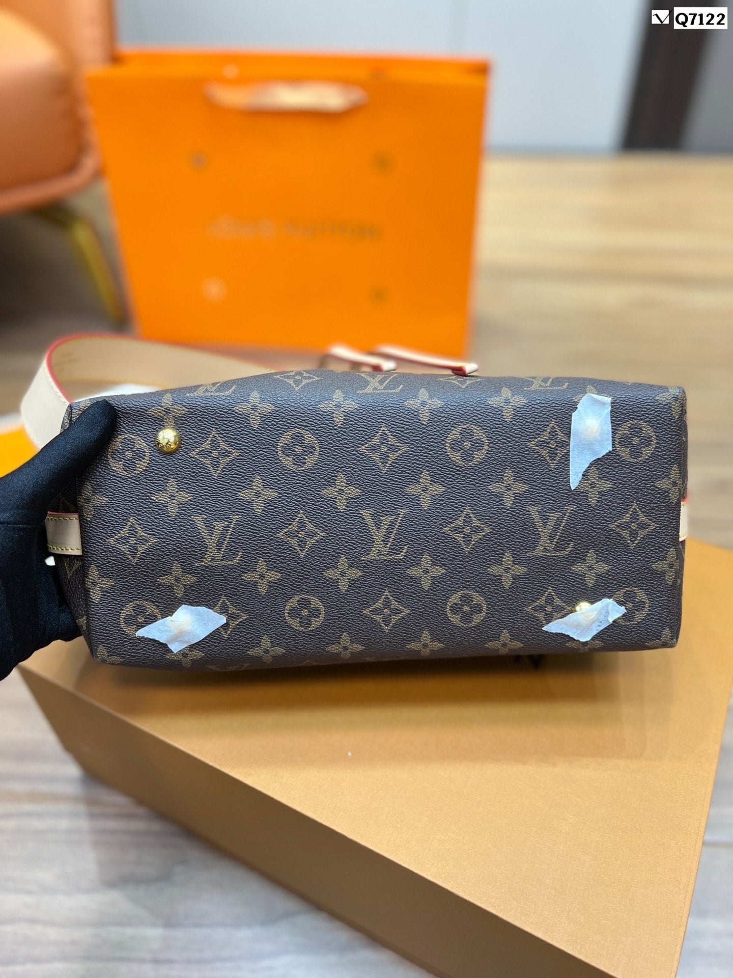 EN - New 1:1 rep Lux Bags LUV 532