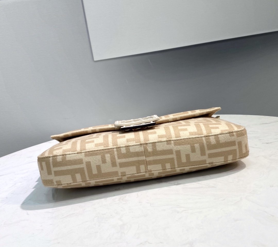 Top QualityTop Quality Baguette 1997 Wool Bag Beige For Women, Women’s Handbags, Shoulder Bags 10in/27cm FF 8BR792