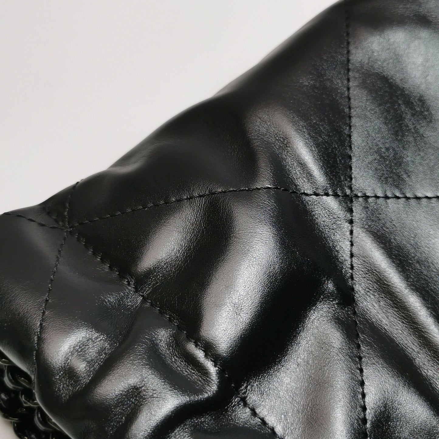 Chanel 22Bag So Black Mini Calfskin Quilted Logo Coin Pendant Crossbody Bag 250526781208437