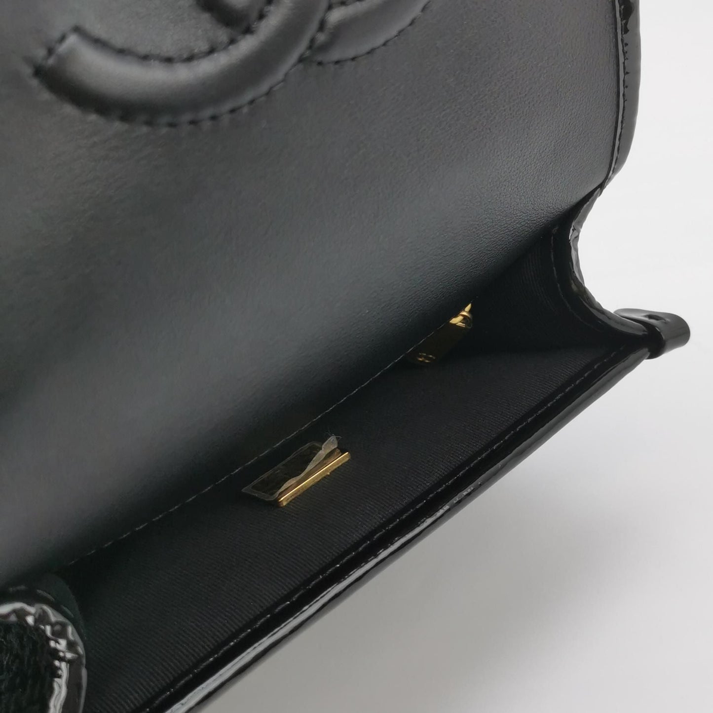 Chanel Patent Leather Double C Flap Shoulder Bag 250526781208641