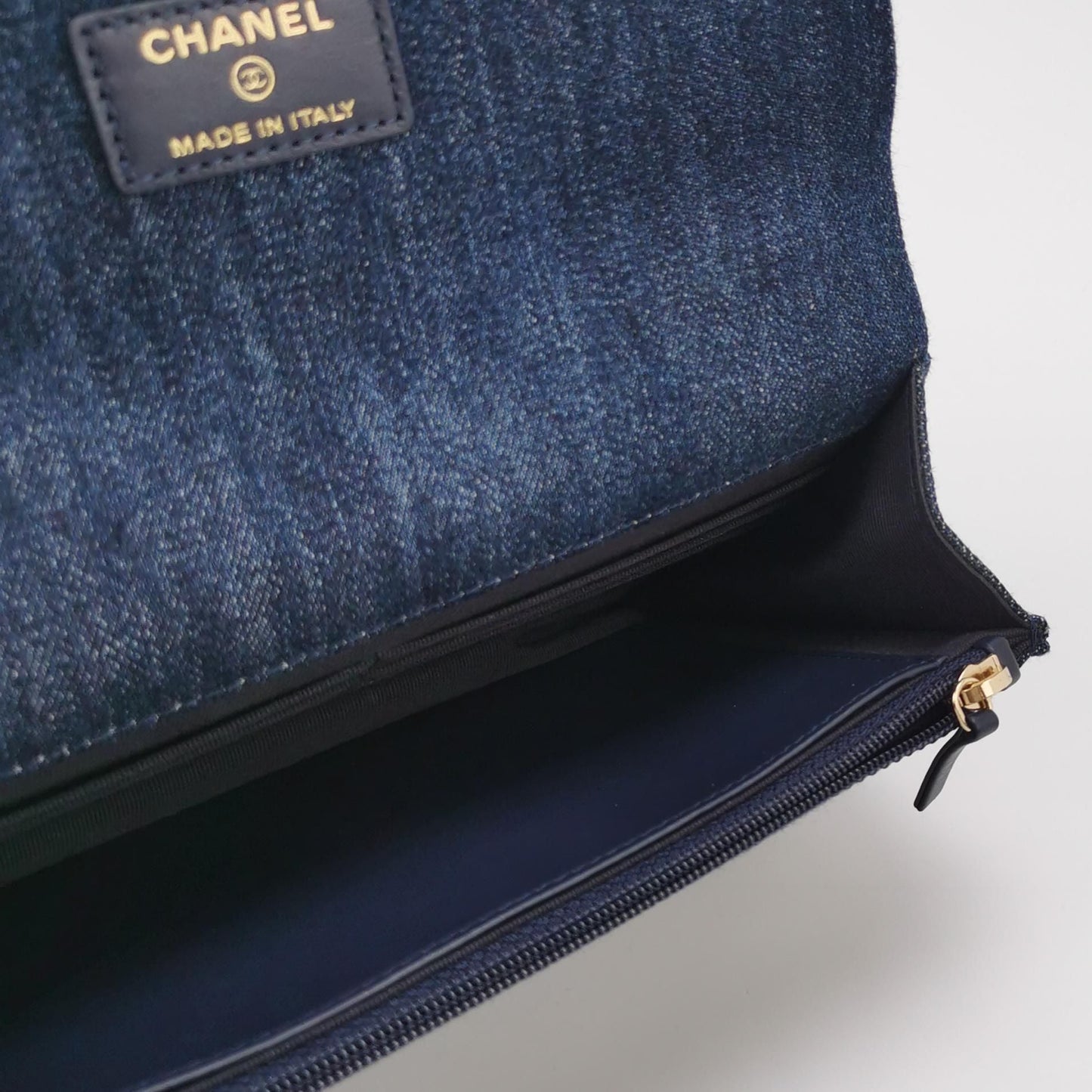 Chanel 19Bag WOC Crossbody Bag 250513781191089