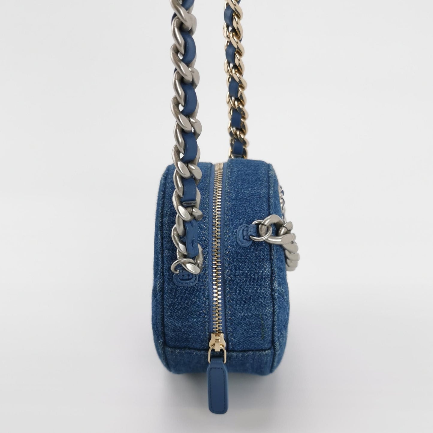 Chanel 19Bag Leather Denim Quilted CC Turnlock Crossbody Bag 250420781157344