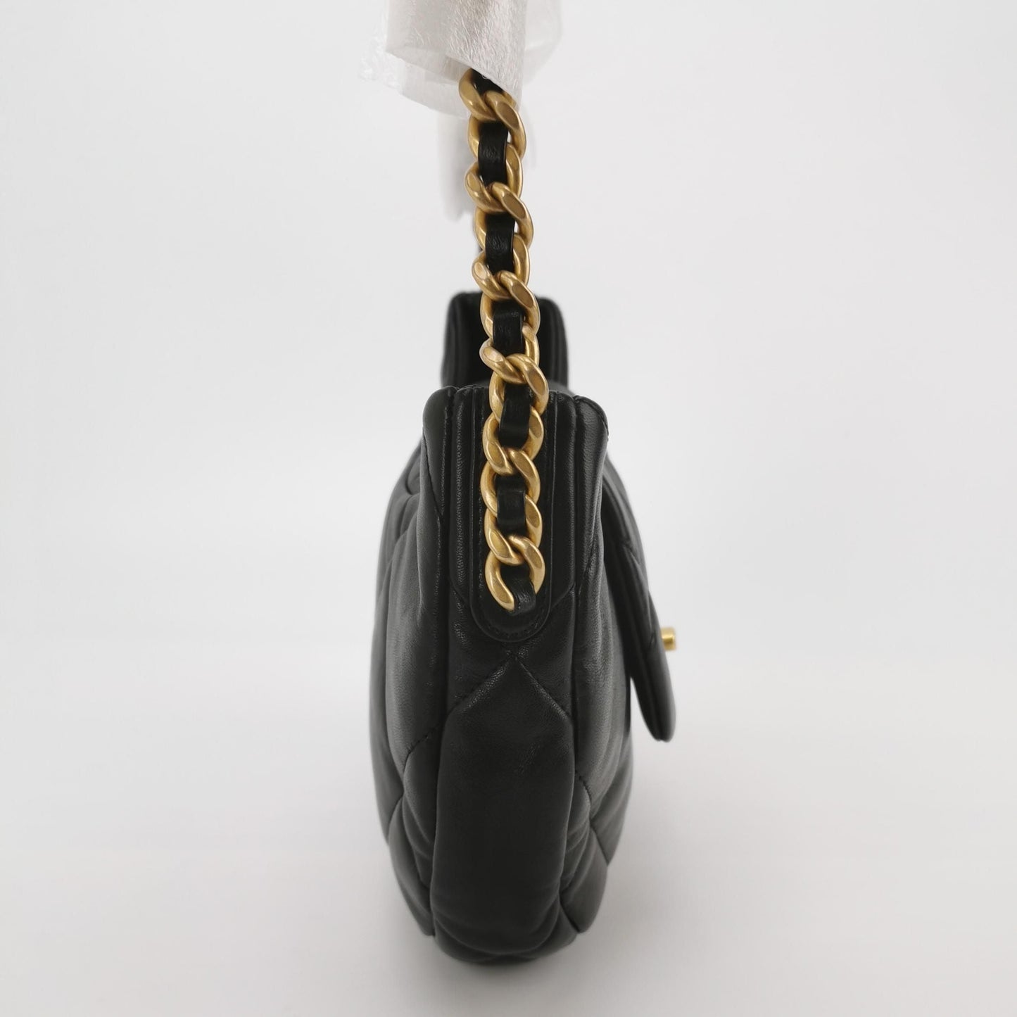 Chanel 19Bag Lamb Skin Quilted CC Turnlock Shoulder Bag 250602781219196