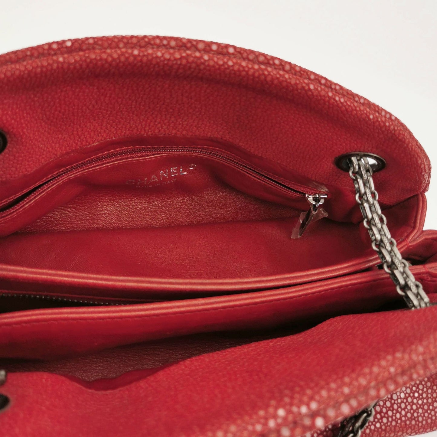 Chanel Pearl Fish Skin Solid Double C Logo Shoulder Bag 250602781219913