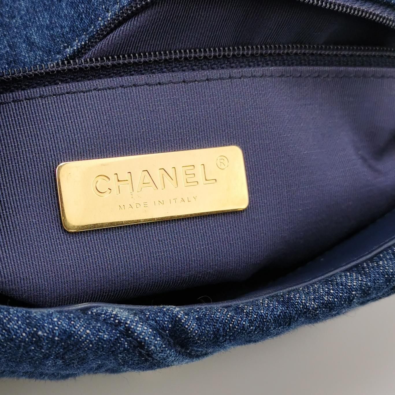 Chanel 19Bag Small Calfskin Denim Quilted Crossbody Shoulder Bag 250603781220236