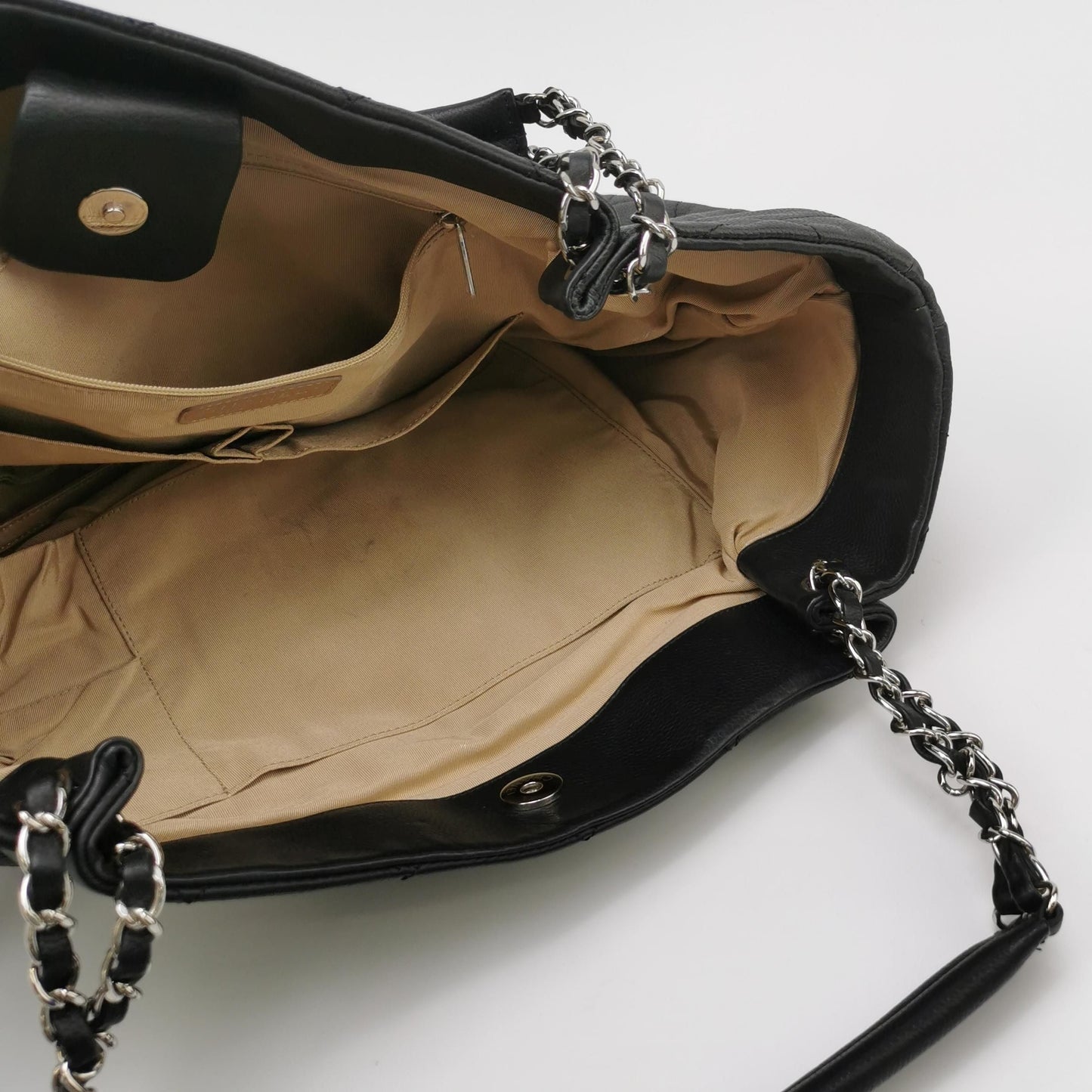 Chanel Quilted Calfskin Double C Logo Shoulder Bag 250209781056433