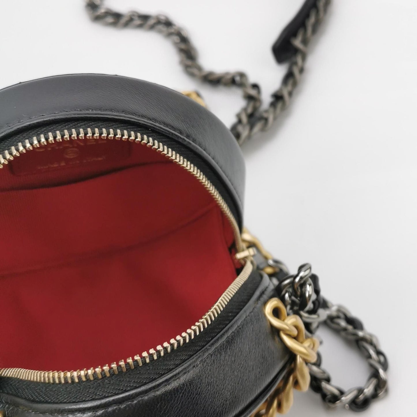Chanel 19Bag Lamb Skin Quilted CC Turn-Lock Shoulder Bag 250512781189712