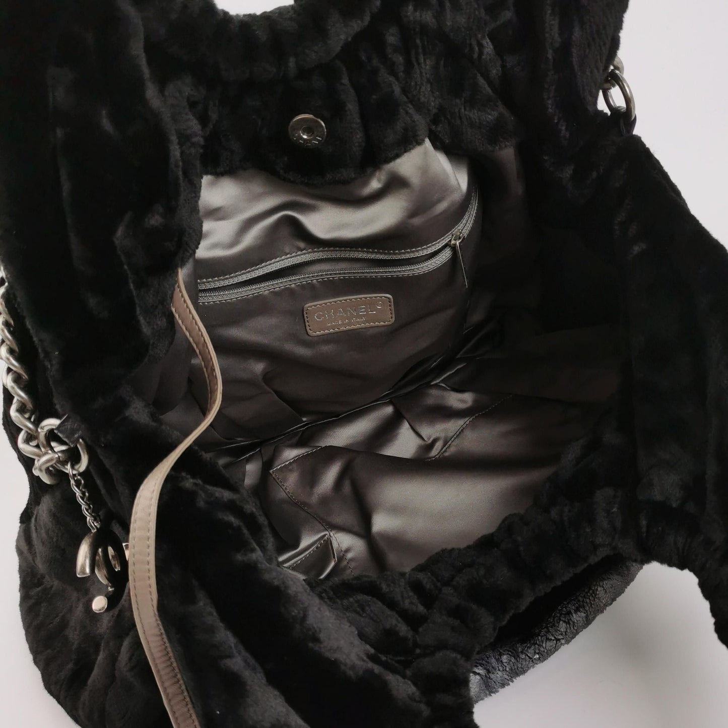 Chanel Lambskin Double C Logo Shoulder Bag 250425781164544