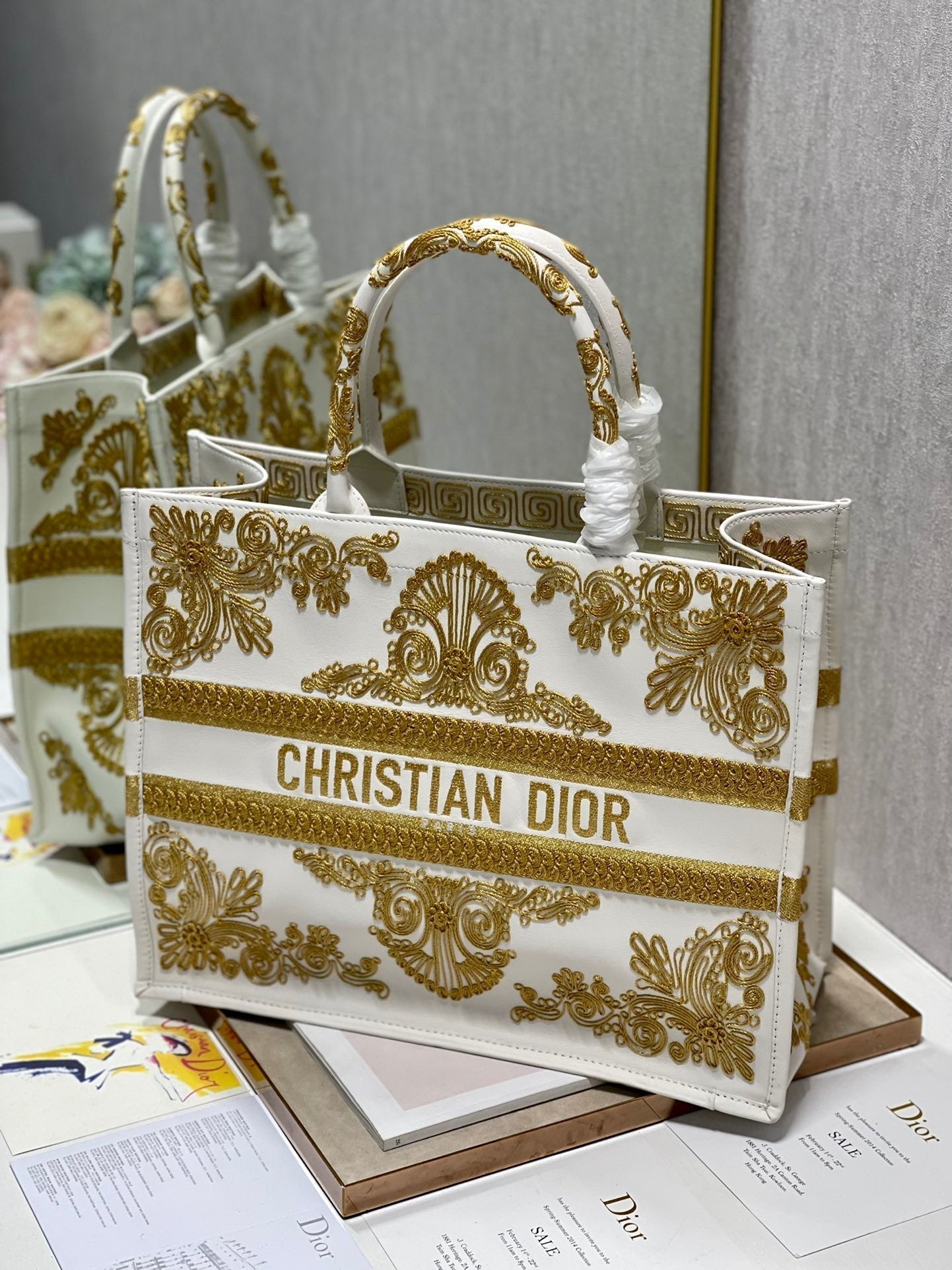 Top Quality Large Book Tote Gold And White, For Women, Womens Handbags 16.5in/42cm CD