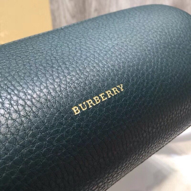 Top Quality Barrel Bag Green For Women, Bags 8.3in/21cm