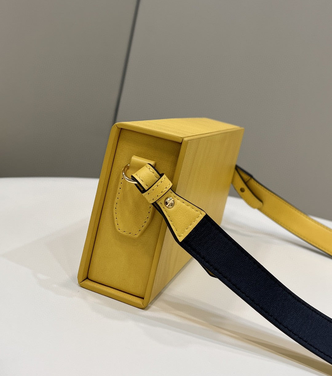 Top QualityTop Quality Horizontal Box Yellow Bag For Woman 10.5cm/4in 7VA520ADP6F1CIA