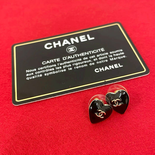 CHANEL Pierce metal gold