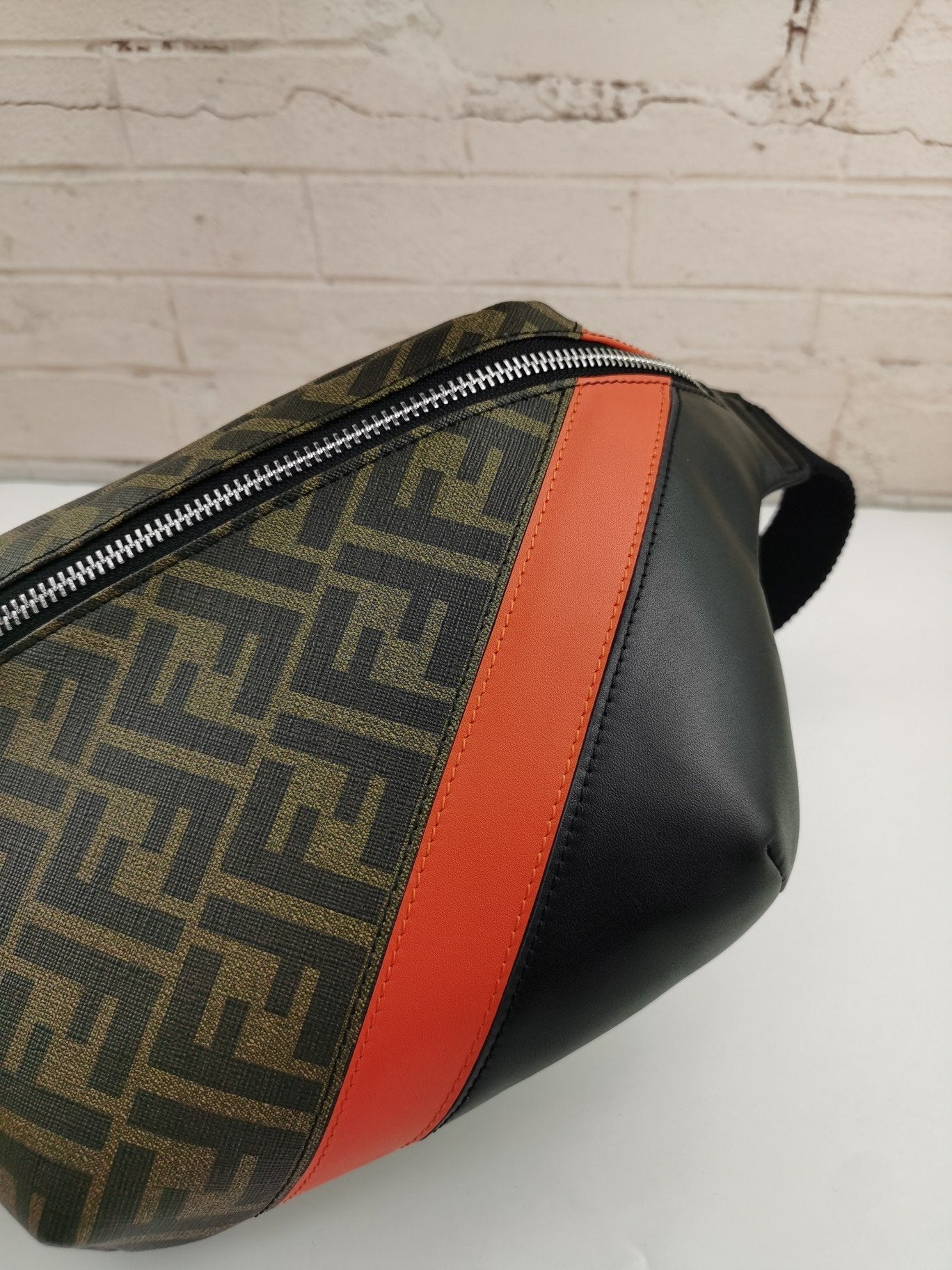 EN - New 1:1 rep  Bags FEI 171