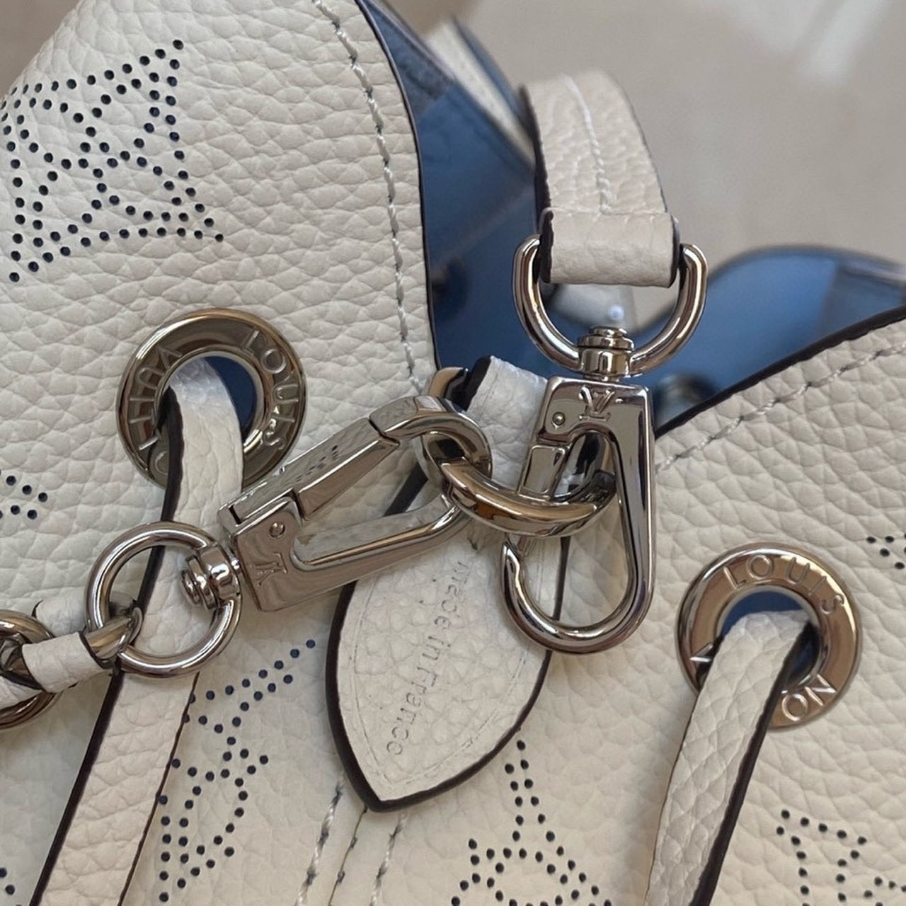 Top Quality Bella Bucket Bag Light Blue For Women,  Shoulder And Crossbody Bags 7.5in/19cm Top Quality M57856