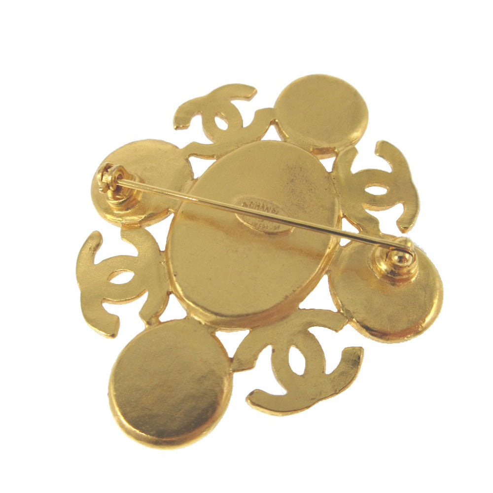CHANEL Brooch metal gold