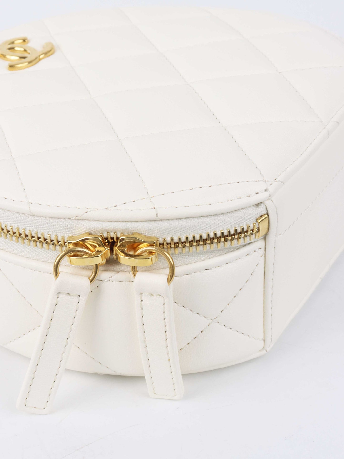 Chanel White Round Vanity with Chain Ring Handle.