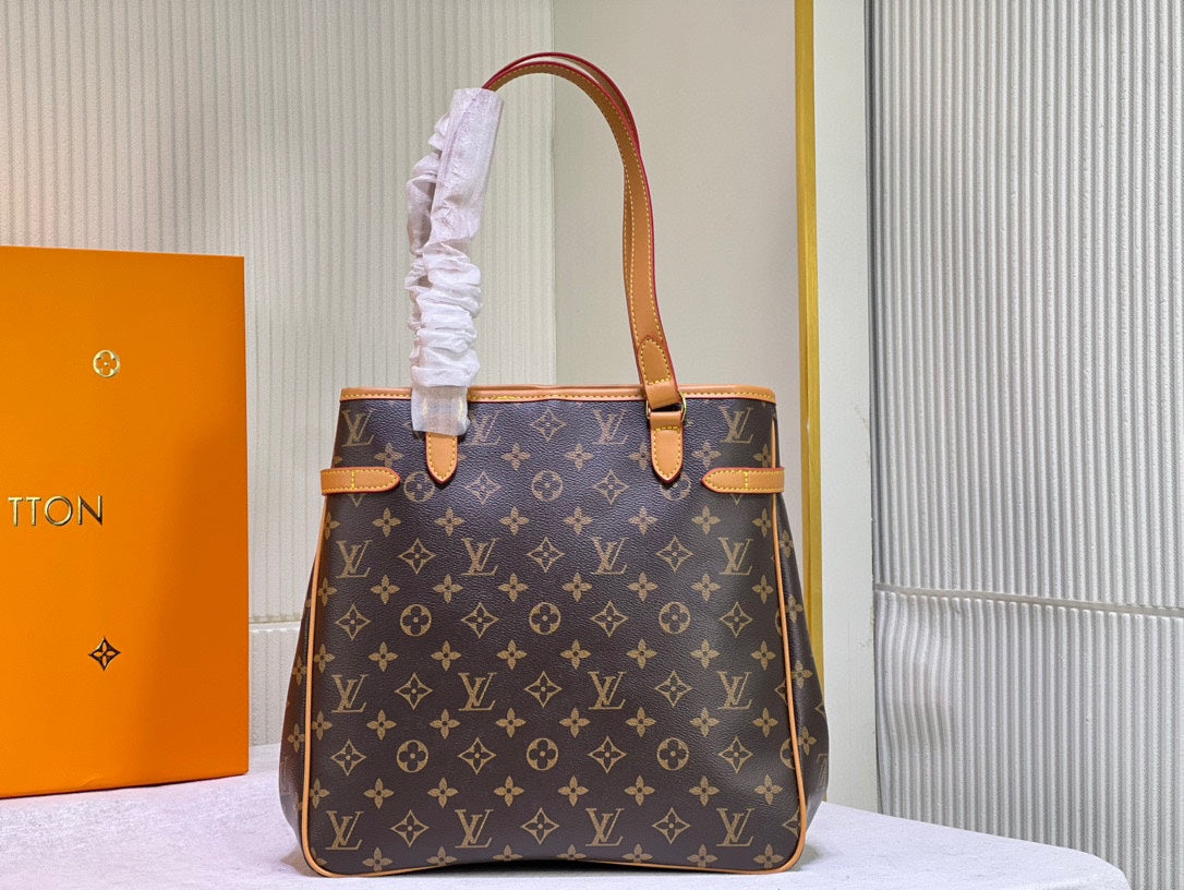 New 1:1 rep Lux Bags LUV 884