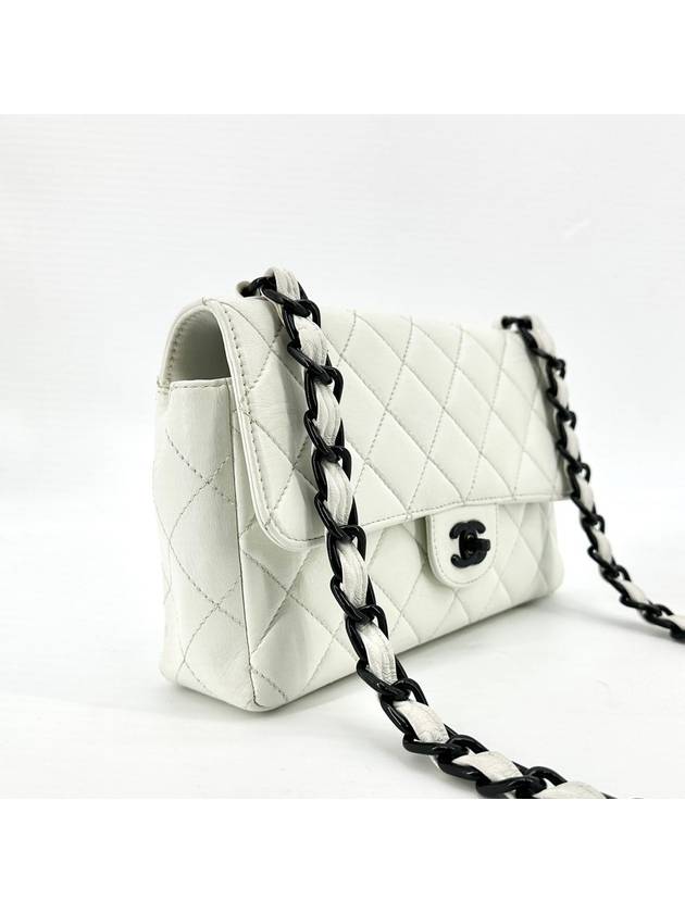 Black Classic Lambskin Flap Shoulder Bag Chanel
