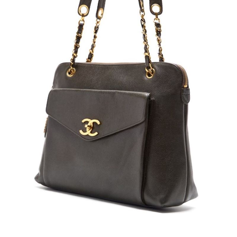 CHANEL / CHANEL OUTSIDE FLAP Double Chain Shoulder Caviar S Karki   Shoulder Bag  Shoulder Bag Hybrid ? Ship? Netherlands Online