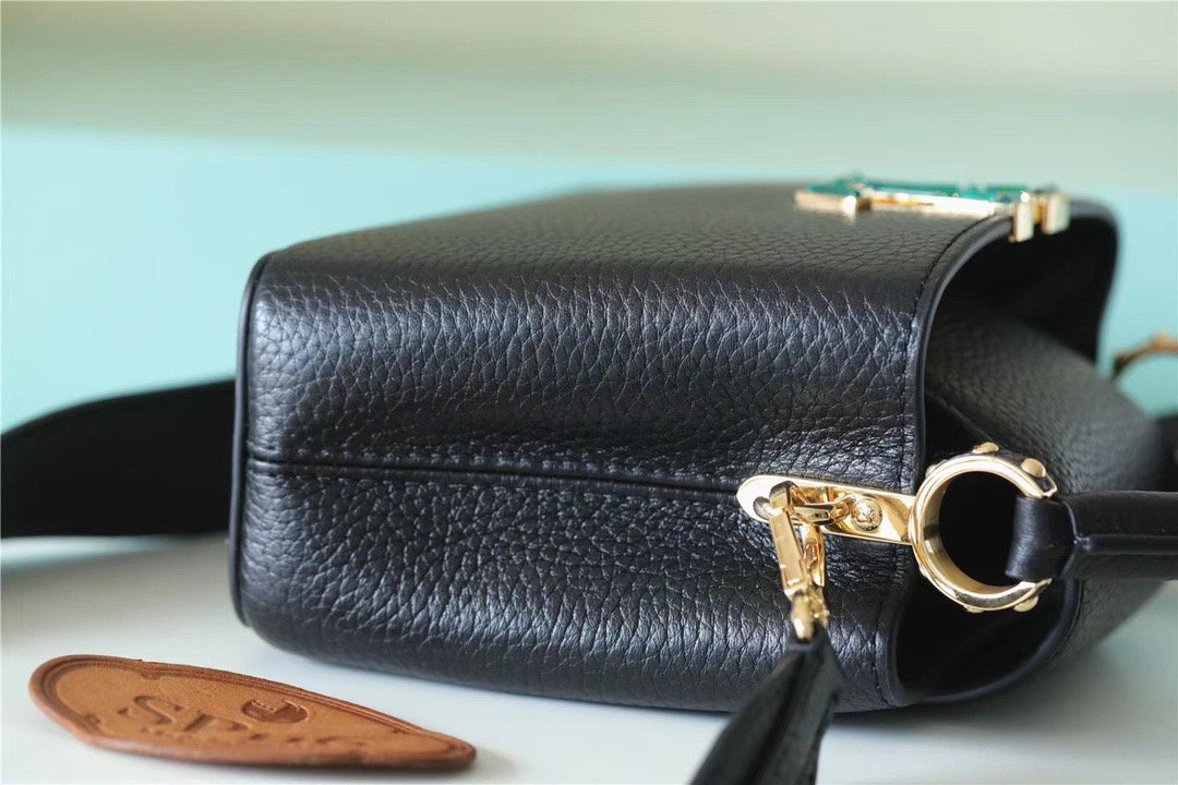 Top Quality Capucines BB Taurillon Black For Women,  Shoulder And Crossbody Bags 21cm/8.3in Top Quality