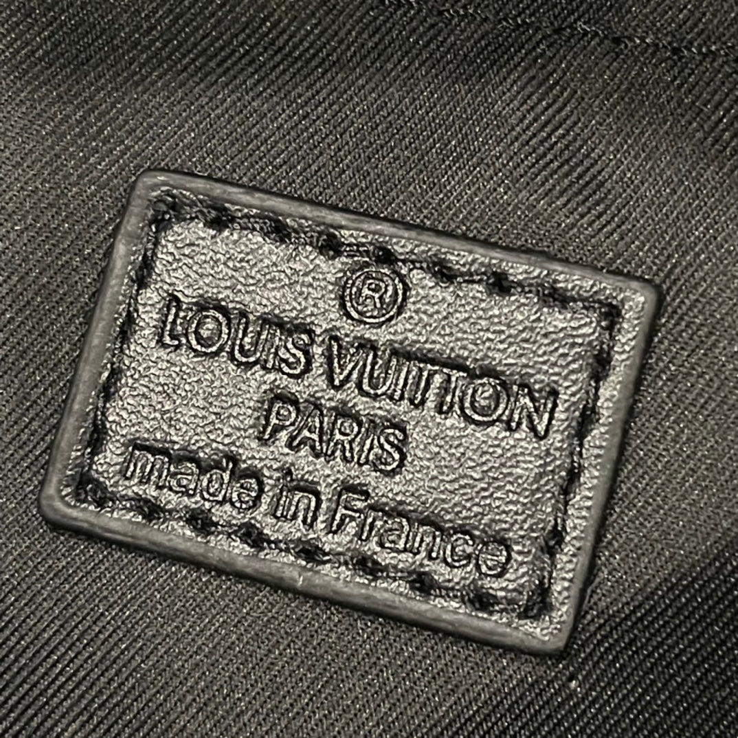 EN - Luxury Bags LUV 853