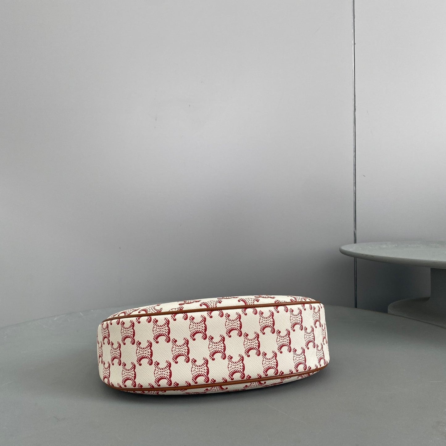 Top Quality Ava Bag In Triomphe Canvas White/Red For Women 9in/23.5cm 