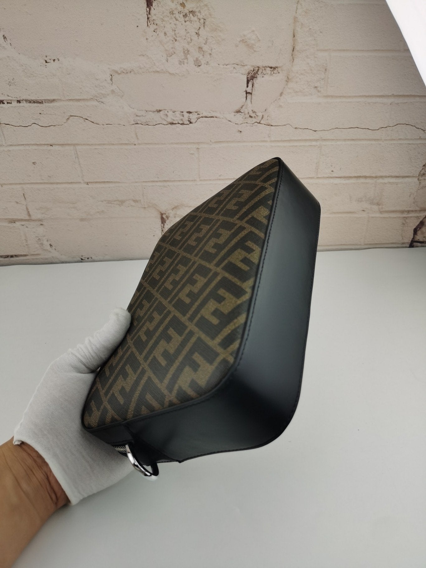 EN - New 1:1 rep  Bags FEI 173