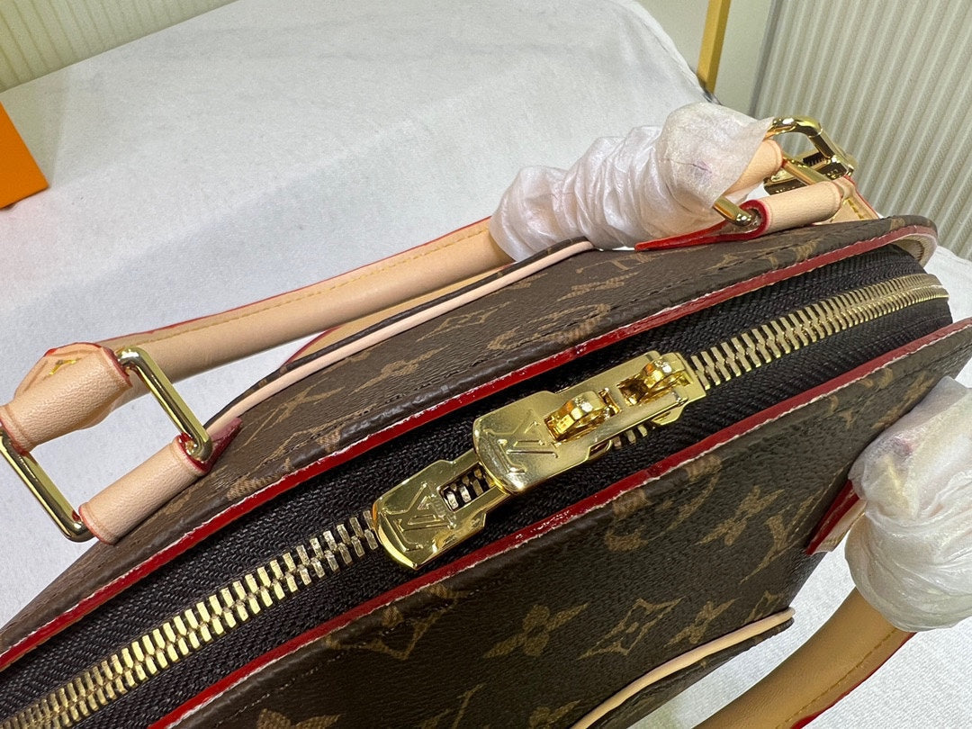 New 1:1 rep Lux Bags LUV 902