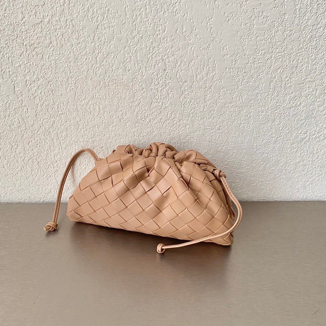 Top Quality Mini Pouch Almond, For Women, Bags 8.6in/22cm 585852VCPP12700
