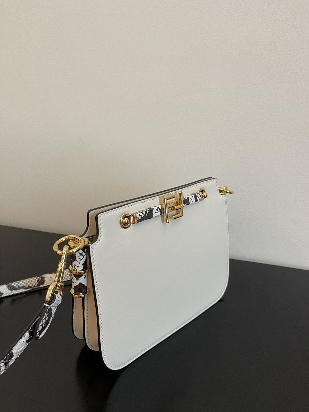 Top QualityTop Quality Touch White with Snakeskin Detail Bag For Woman 19cm/7.5in