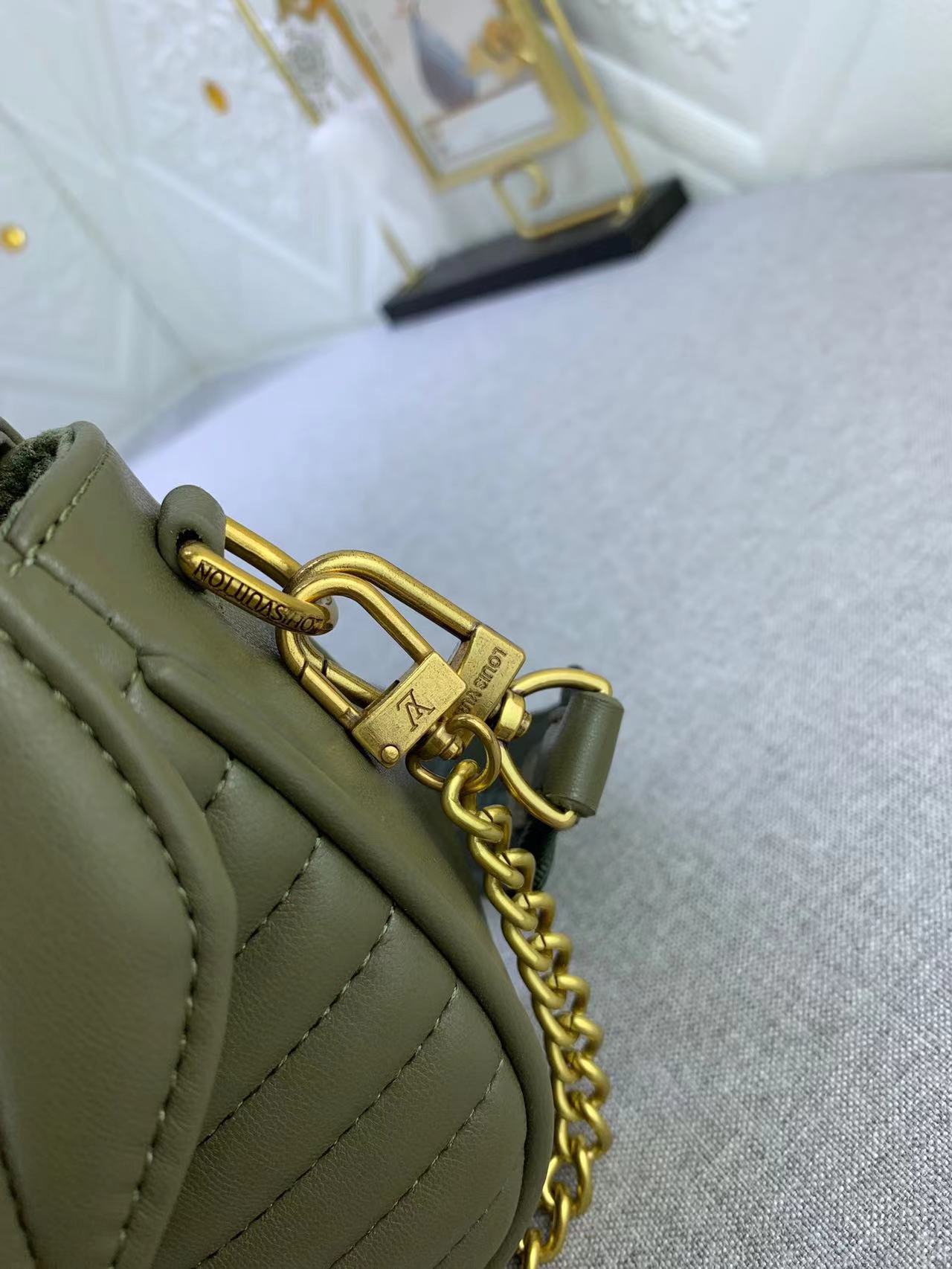 EN - New 1:1 rep  Bags LUV 613