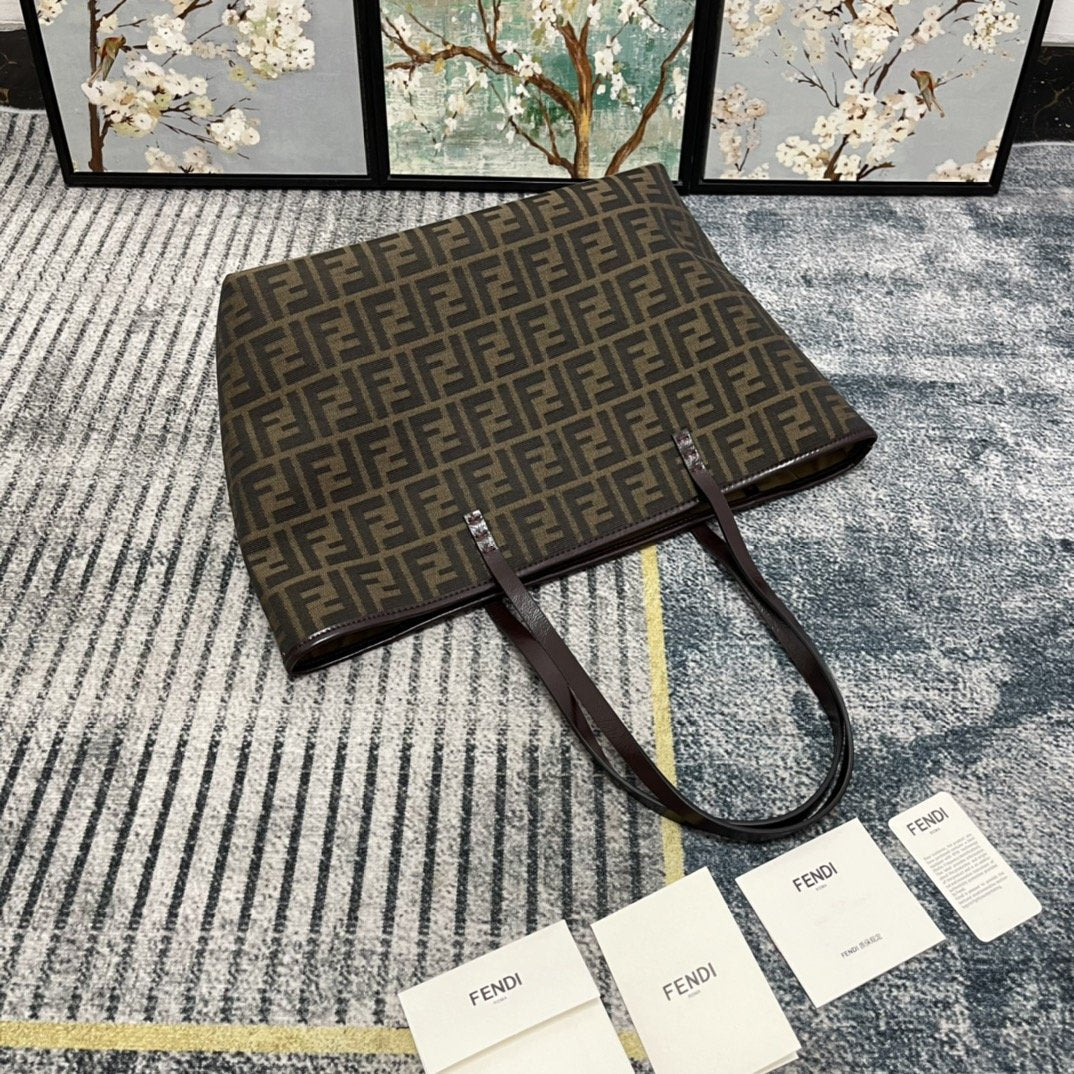 EN - New 1:1 rep  Bags FEI 185