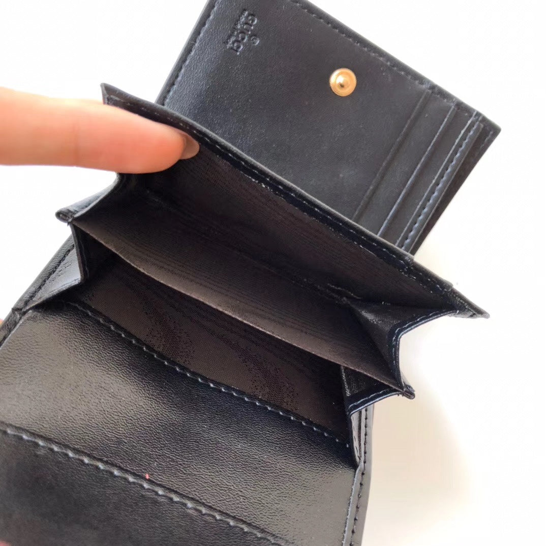 EN - New 1:1 rep  Wallet GCI 008